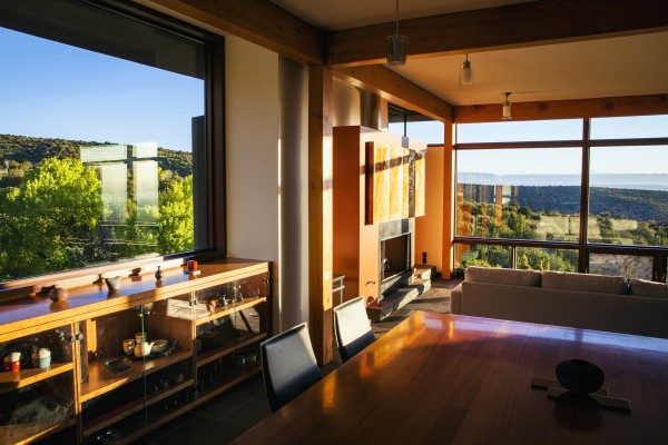 Morning Sky Residence by Michael Szerbaty; © Jon Reis. Contact the studio for rights to upload or publish this photo